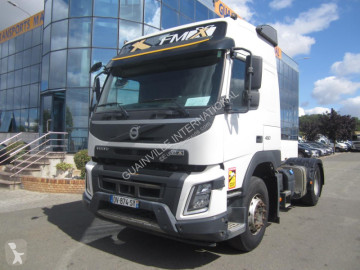 Traktor Volvo
