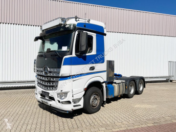 Traktor Mercedes