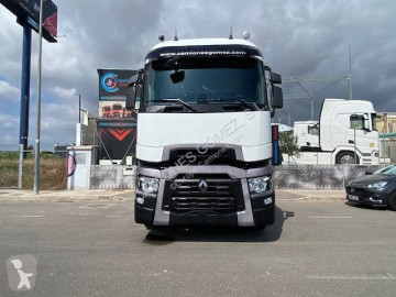 Traktor Renault