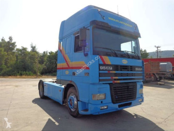 Tracteur DAF