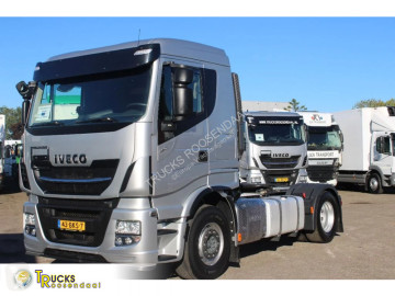 Traktor Iveco