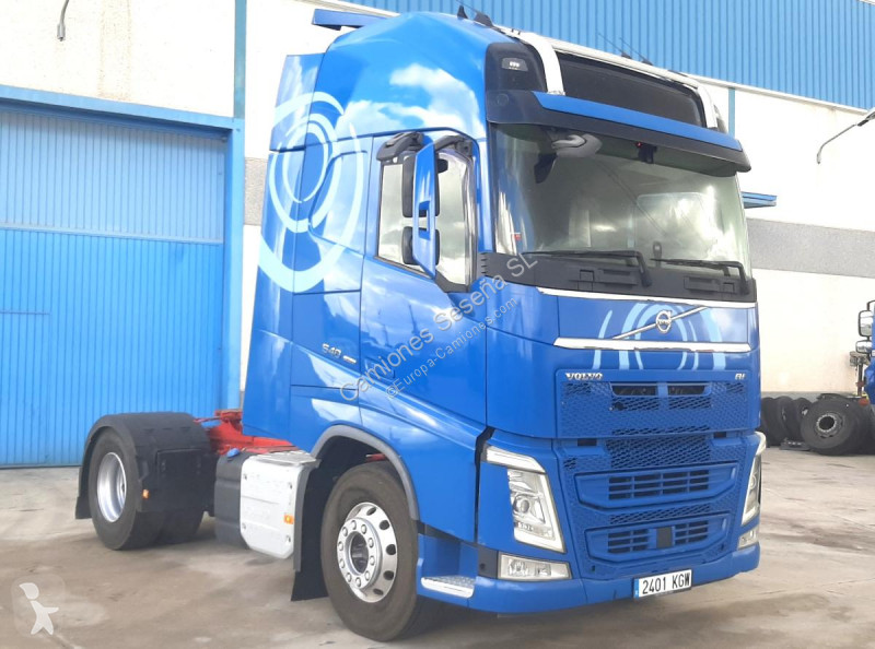 Traktor Volvo XL