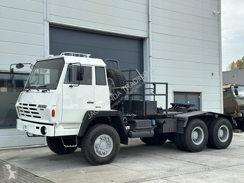 Traktor Steyr 1491.310 6x6 WSK Tractor Unit...