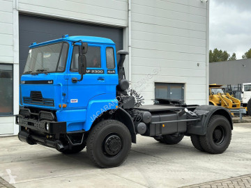 Traktor DAF 2300 4x4 WSK ( 40x IN STOCK ) EX ARMY