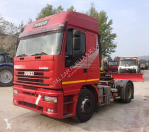 Traktor Iveco