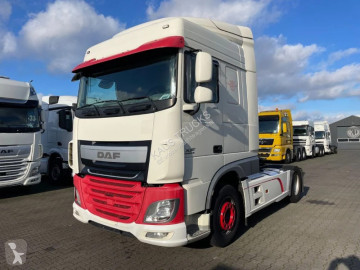Traktor DAF XF460 Spacecab Euro 6