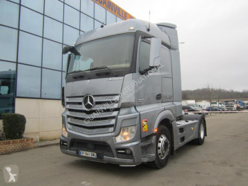 Tracteur Mercedes