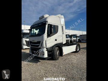 Tracteur Iveco