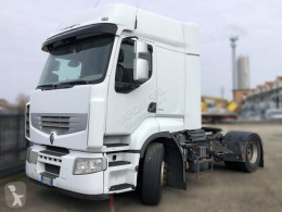 Tracteur Renault