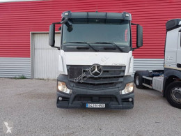 Traktor Mercedes