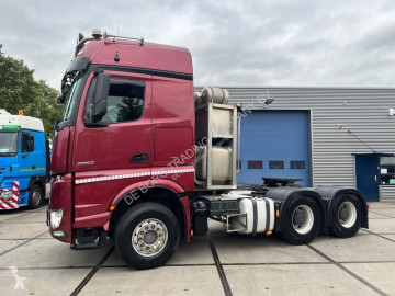 Tracteur Mercedes
