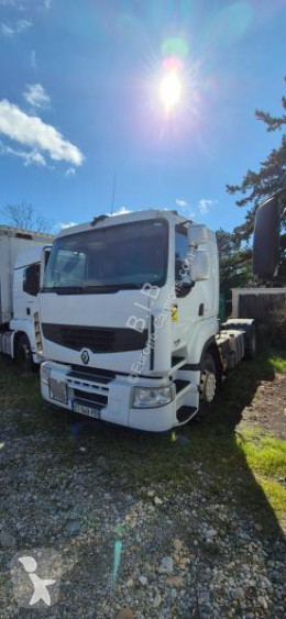 Tracteur produits dangereux / adr Renault