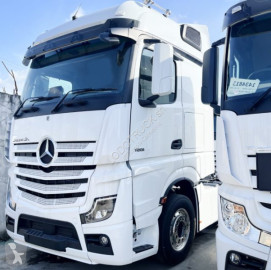 Tracteur Mercedes ACTROS