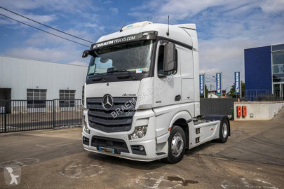 Tracteur Mercedes