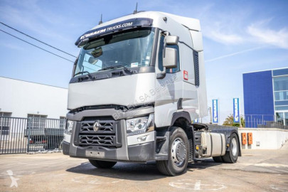 Traktor Renault