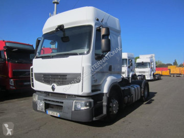 Tracteur Renault