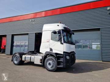 Traktor Renault C-Series 520 C-Series