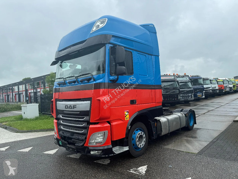 Trekker DAF 440 4X2 LOW DECK EURO 6