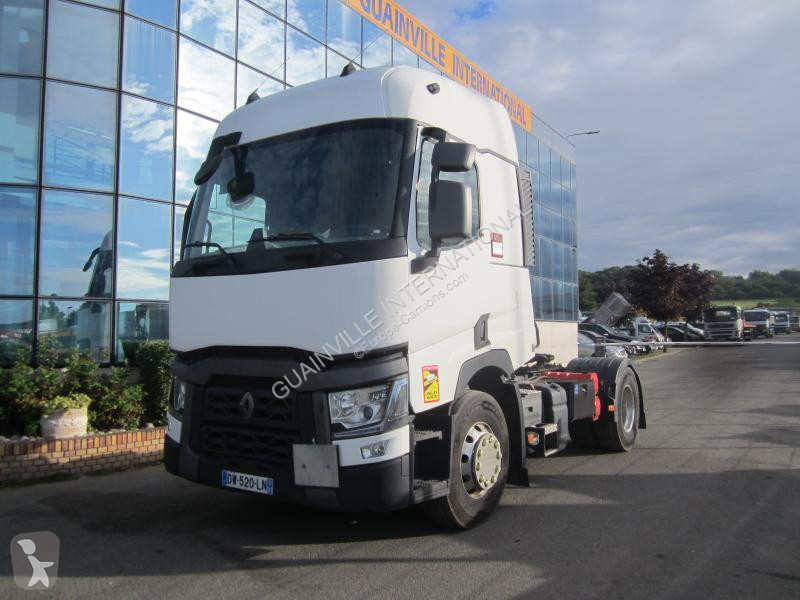 Traktor Renault 460 Gamme T