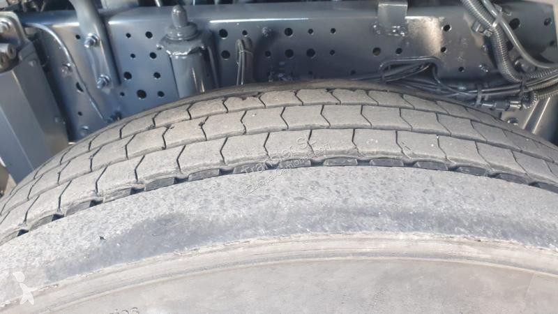 Trattore Stradale Iveco 460