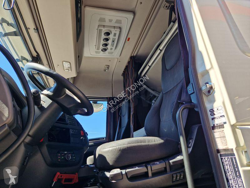 Tracteur DAF 480 MEGA