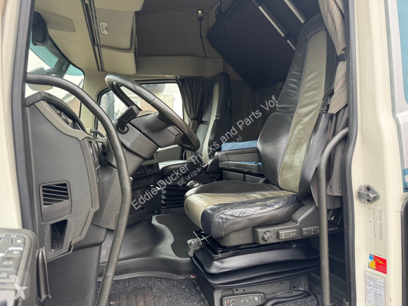Traktor Volvo XL EURO 6 GLOBETROTTER