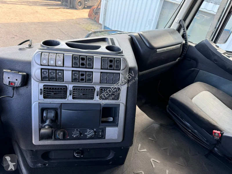 Traktor Iveco 420 Airco , Retarder , Active Space