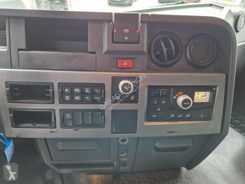 Tracteur Renault 440 Gamme T