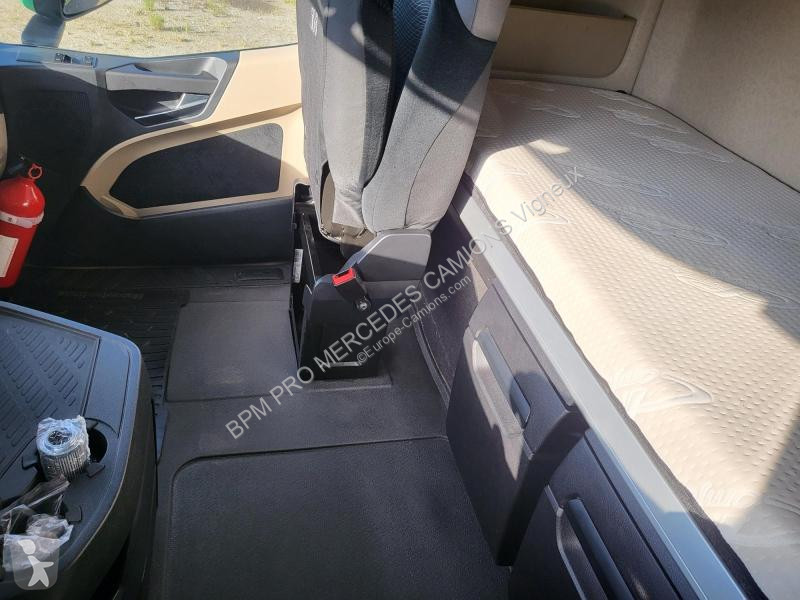 Traktor Mercedes II 1853 2.5 m E6