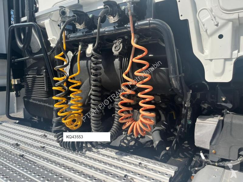 Tahač MAN TGX 18.460 / ADR / RETARDER / NISKI...