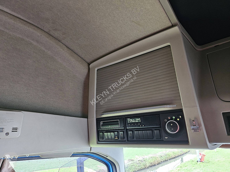 Tractor Volvo FH  PTO SKIRTS VEB+