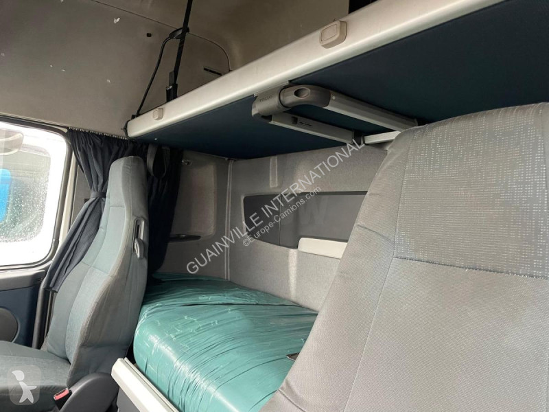 Tracteur Volvo 500