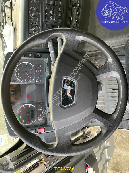 Cabeza tractora MAN 430