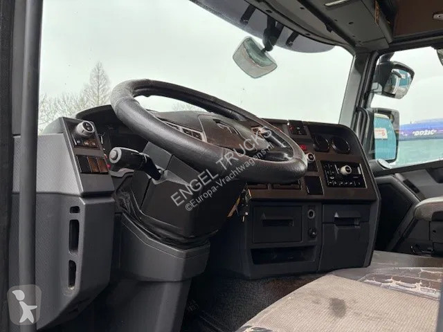 Traktor Renault T460 HIGH ROOF 4x2 (EURO 6 /...