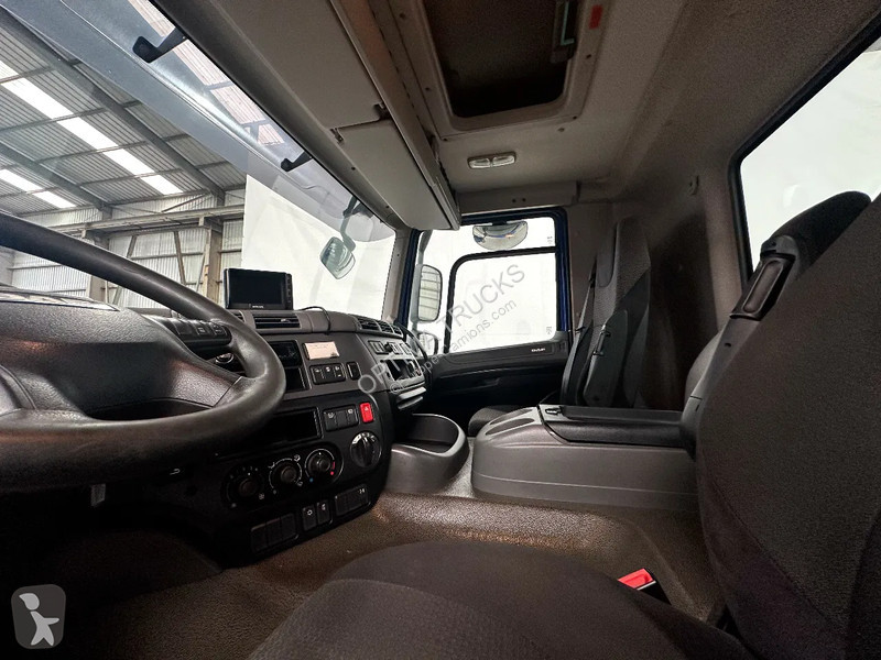Traktor DAF 330 EURO 6 / AIRCO