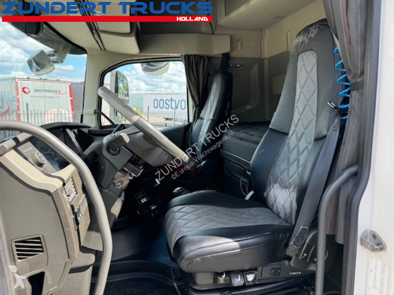 Traktor Volvo 500 GLOBETROTTER