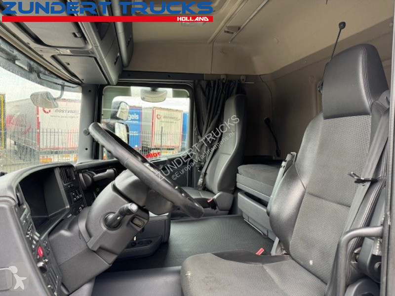 Tractor Scania 370