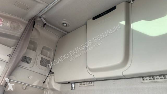 Traktor Iveco