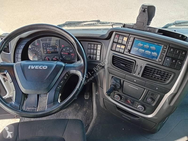 Tracteur Iveco