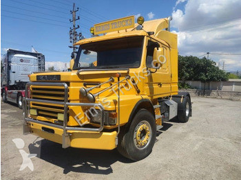 Tahač Scania T112