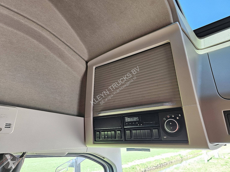 Tahač Volvo 500 XL I-PARK-COOL MEGA