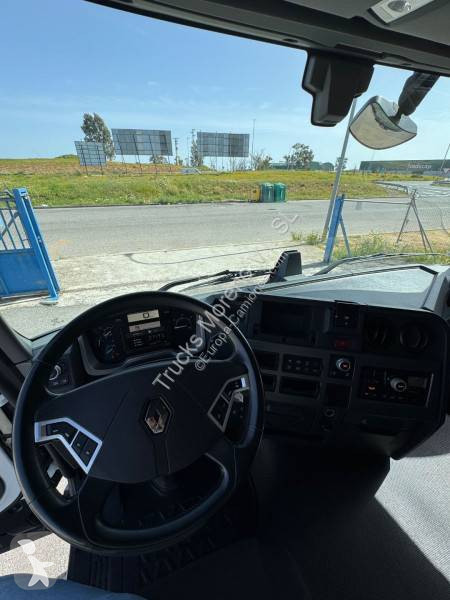 Traktor Renault