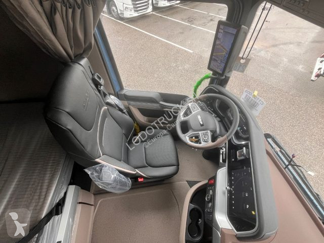 Trattore Stradale DAF X
