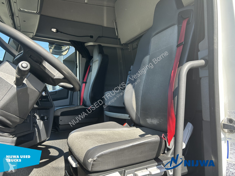 Traktor Renault T 460 4x2 Standkachel + Koelkast