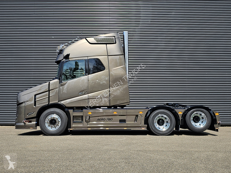 Trekker Volvo VT5 AERO 780 XXL / 6x2 TORPEDO /...