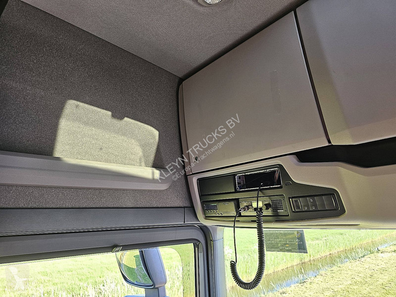 Trekker Scania S450 SKIRTS 2X TANK RETAR