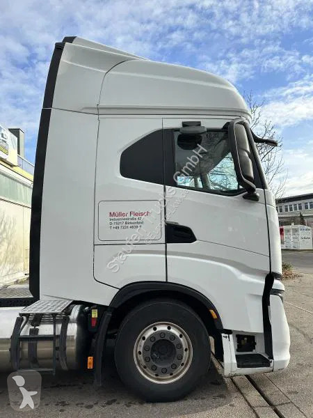 Traktor Iveco S-Way*460*LNG*Retarder*2 Tanks