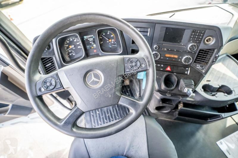 Trekker Mercedes 1845 LS