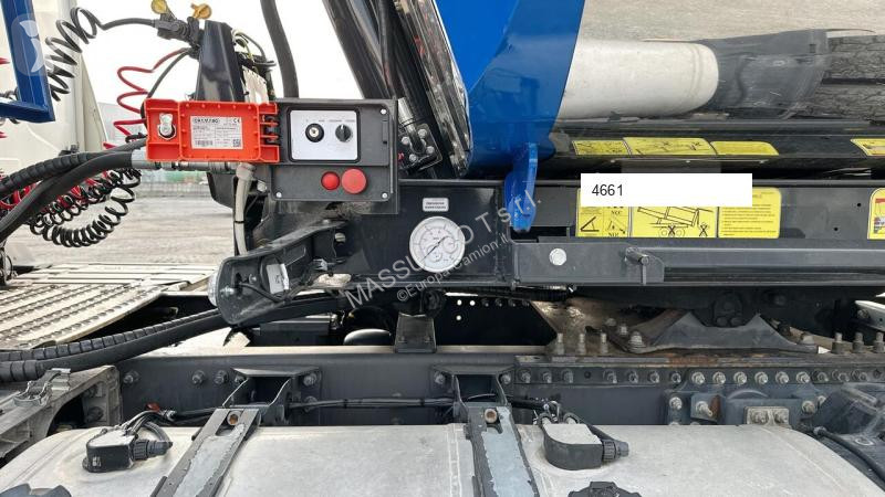 Traktor Renault T3SP38