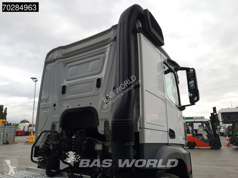 Traktor Mercedes 1845 4X2 ClassicSpace Retarder...